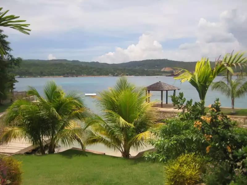 Makana - Discovery Bay