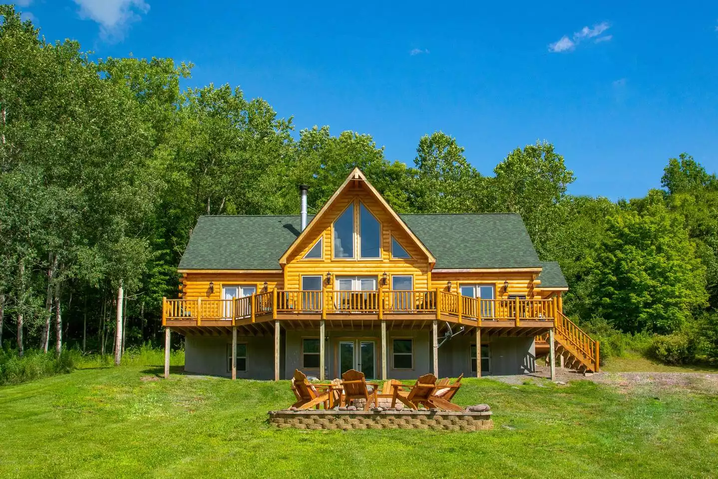 Lake Eugene New 5 BR 2.5BA LogHome Lakefront - South Kortright Lake Eugene New 5 BR 2.5BA LogHome Lakefront - South Kortright