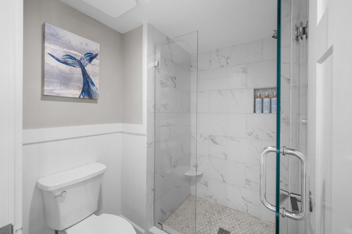 Ocean Views at Villamare 1405, Right on the Beach! image 21