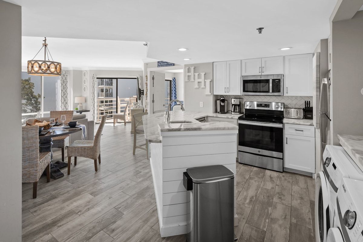 Ocean Views at Villamare 1405, Right on the Beach! image 24