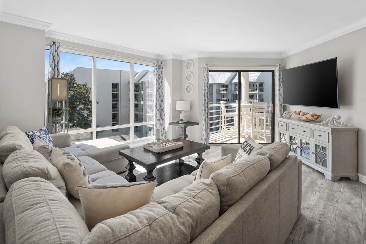 Ocean Views at Villamare 1405, Right on the Beach! image 11