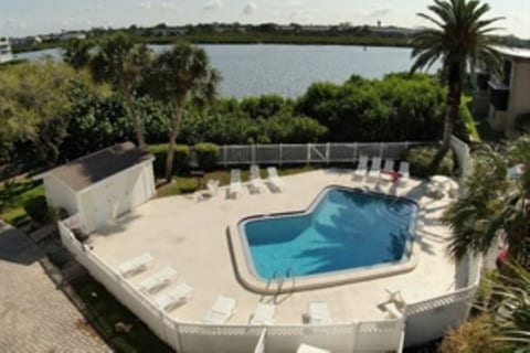 The Intracoastal #205
