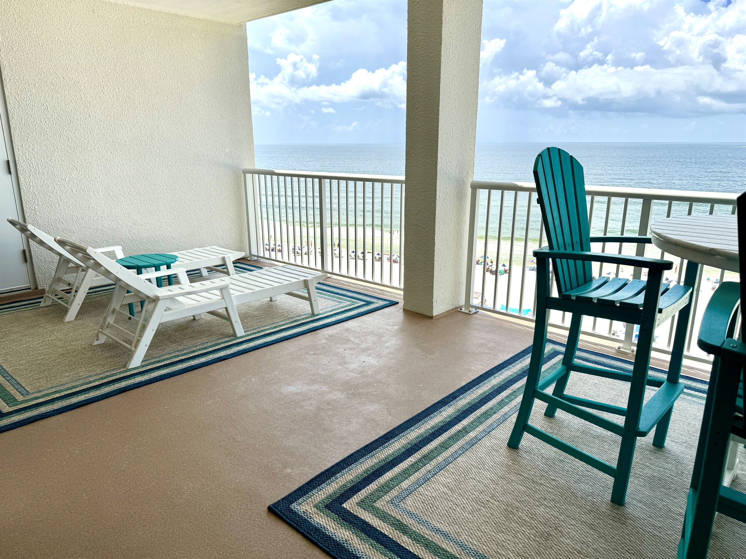Best balcony on the beach!