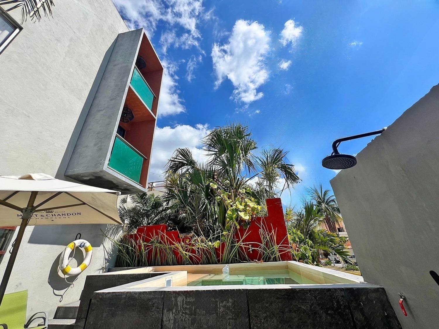 Aqua 5 Beachside