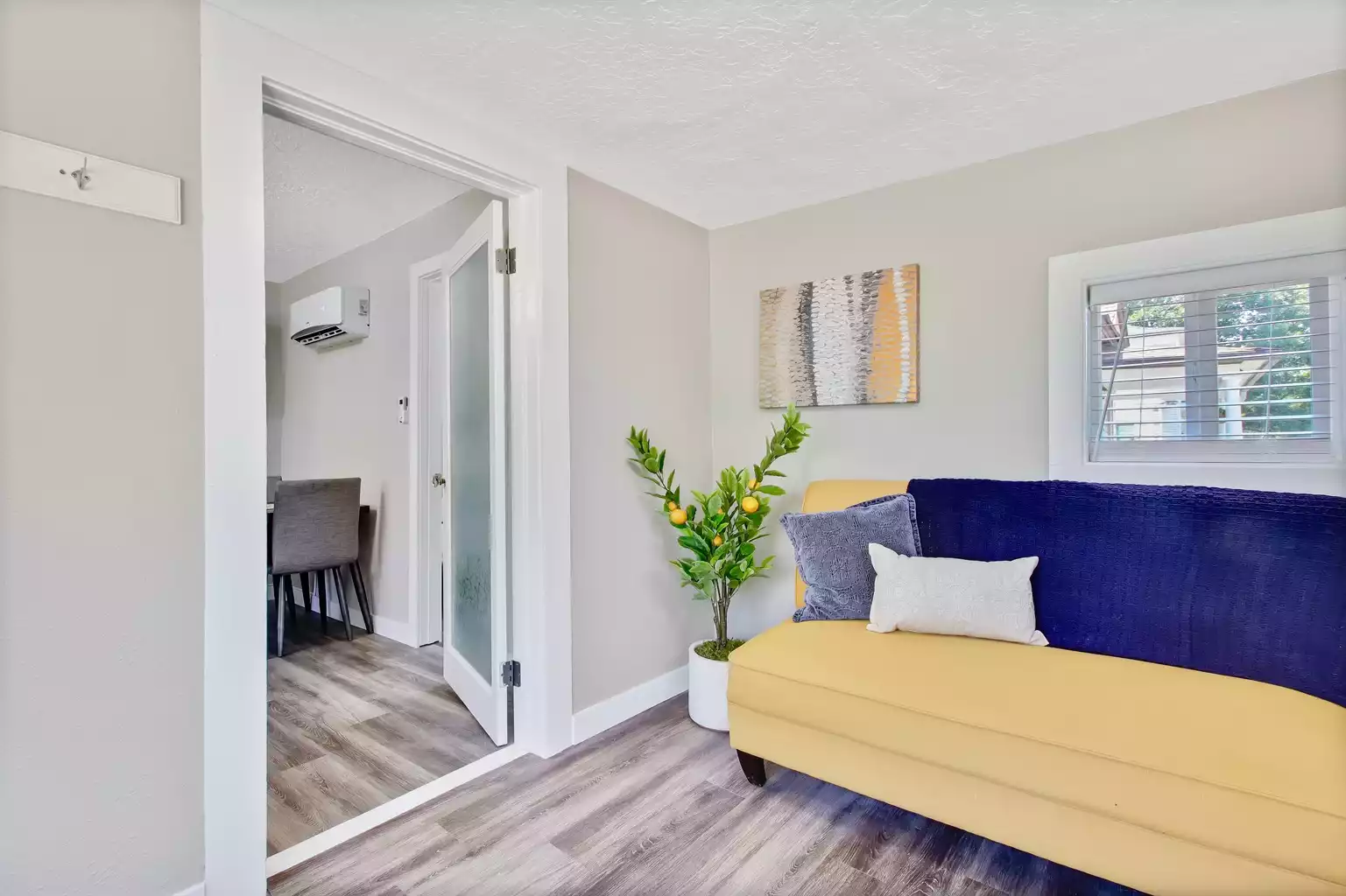 The Cozy Contemporary Cottage Home in Nampa Idaho - Nampa