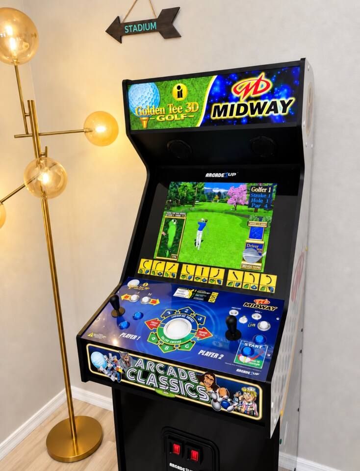 Play the night away with newly added Golden Tee as well as other arcade classics. Stadium Oasis Glendale, Arizona