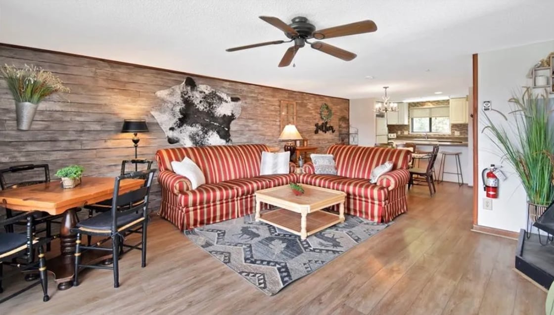 Suite Escape-Discounts-Steps to Slopes-Tubing image 10 Suite Escape@Snowlake   3-30 NTS | WALK to Lifts