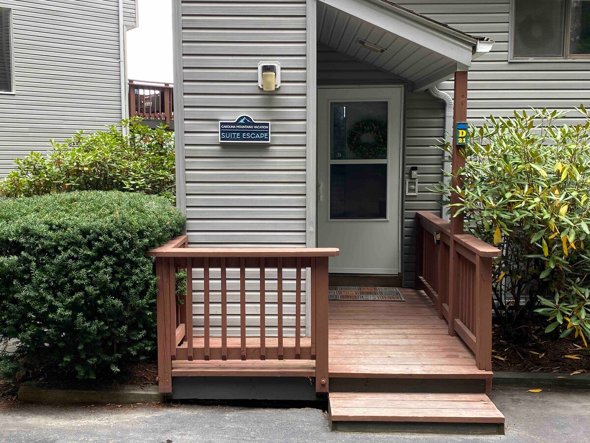 Suite Escape-Discounts-Steps to Slopes-Tubing image 24 Suite Escape@Snowlake   3-30 NTS | WALK to Lifts