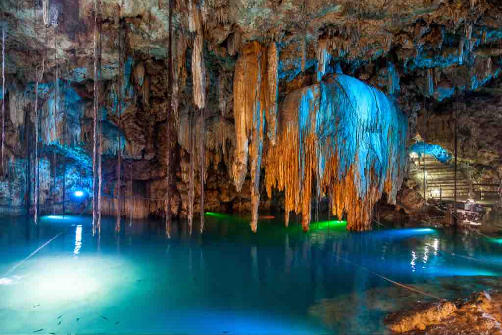 Suite Escape-Discounts-Steps to Slopes-Tubing image 94 Suite Escape@Snowlake   3-30 NTS | WALK to Lifts