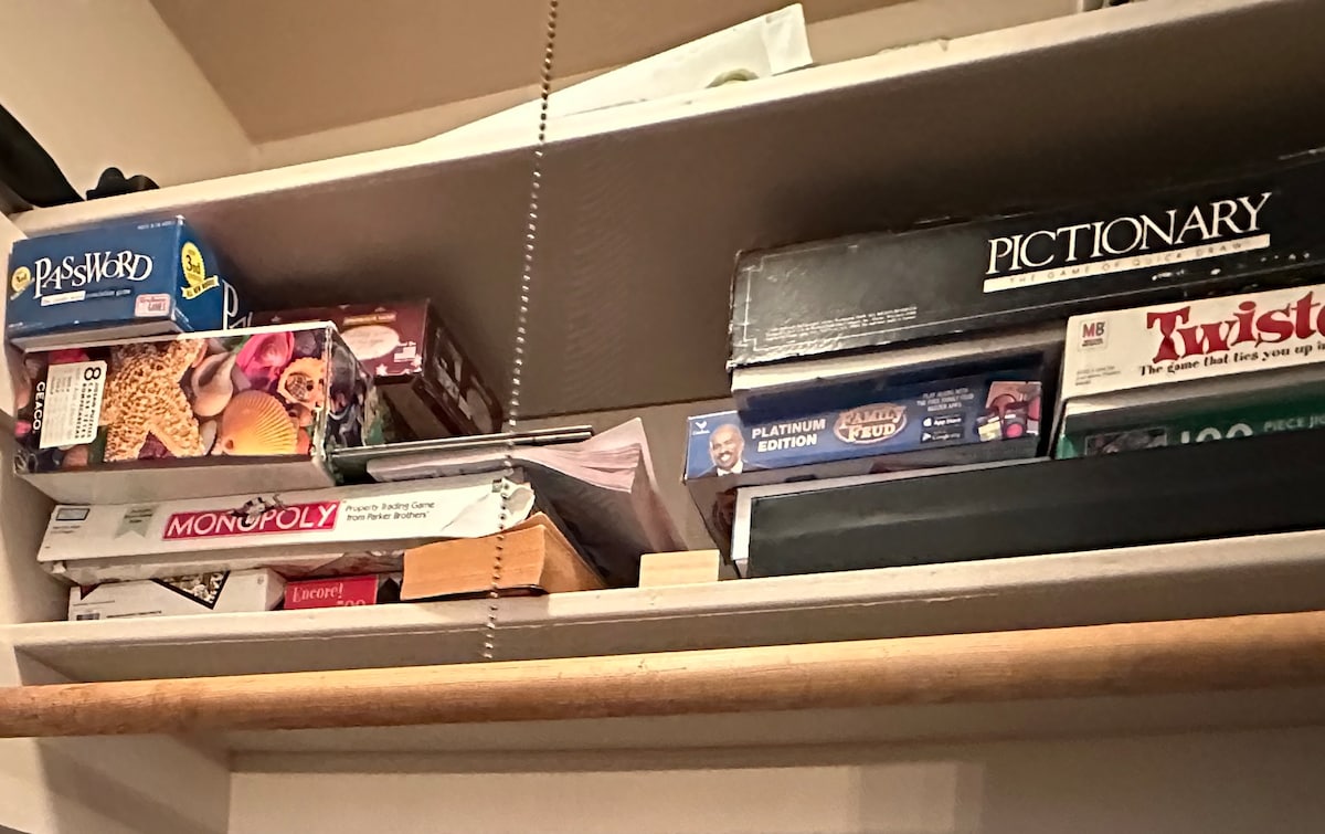 Lots of games for quality family time. Tell them to put their phones down and create some memories  Suite Escape@Snowlake   3-30 NTS | WALK to Lifts