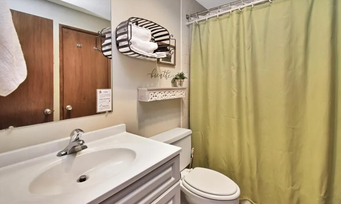 Suite Escape-Discounts-Steps to Slopes-Tubing image 39 Suite Escape@Snowlake   3-30 NTS | WALK to Lifts