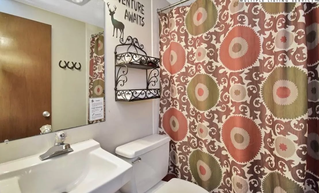 Suite Escape-Discounts-Steps to Slopes-Tubing image 50 Suite Escape@Snowlake   3-30 NTS | WALK to Lifts