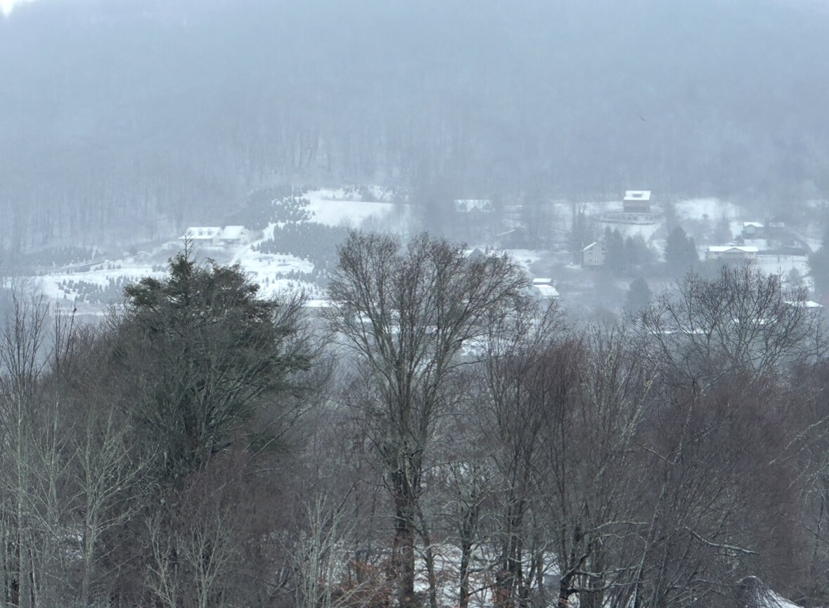 Suite Escape-Discounts-Steps to Slopes-Tubing image 66 Suite Escape@Snowlake   3-30 NTS | WALK to Lifts