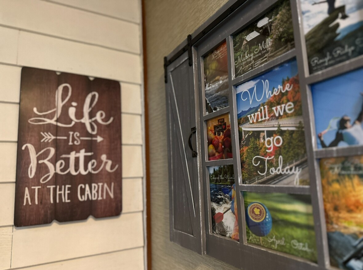 Suite Escape-Discounts-Steps to Slopes-Tubing image 64 Suite Escape@Snowlake   3-30 NTS | WALK to Lifts