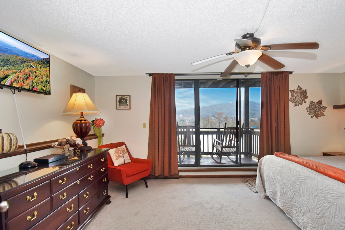 Suite Escape-Discounts-Steps to Slopes-Tubing image 46 Suite Escape@Snowlake   3-30 NTS | WALK to Lifts