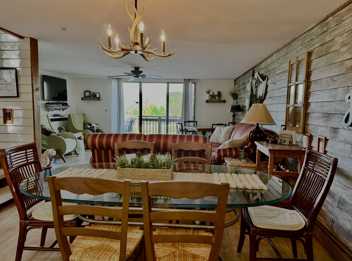 Suite Escape-Discounts-Steps to Slopes-Tubing image 16 Suite Escape@Snowlake   3-30 NTS | WALK to Lifts