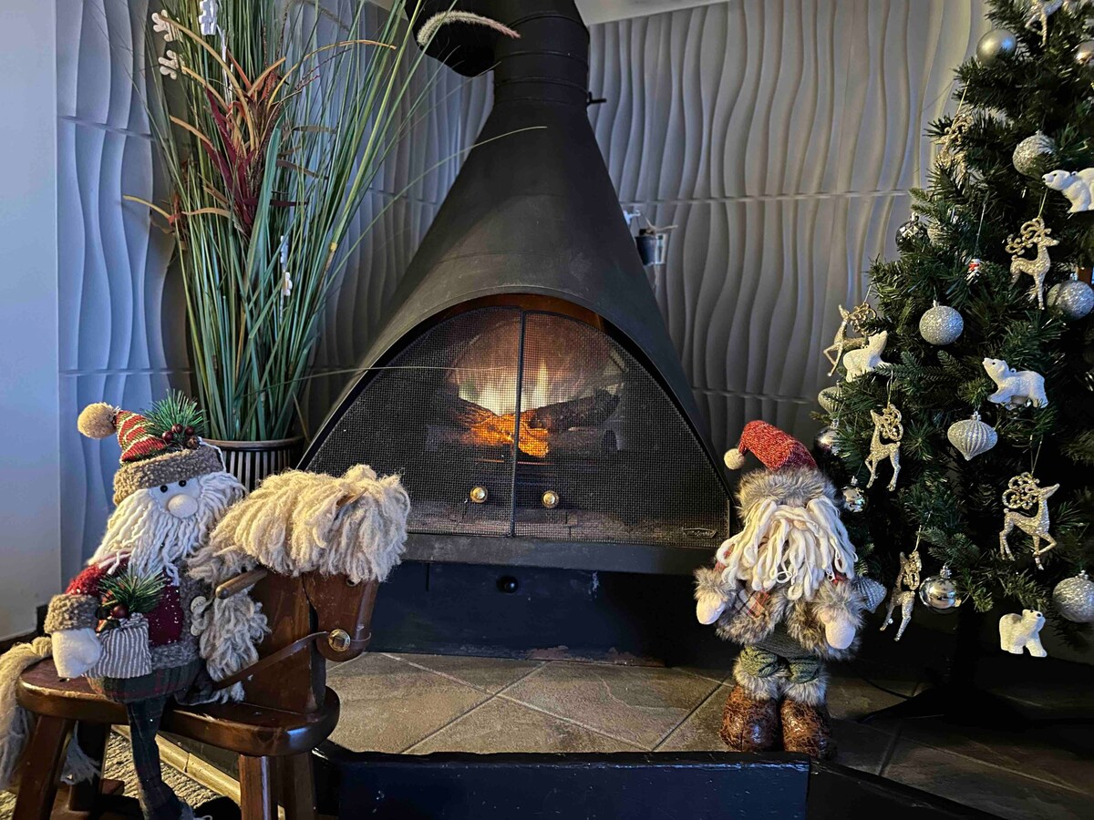 Suite Escape-Discounts-Steps to Slopes-Tubing image 17 Suite Escape@Snowlake   3-30 NTS | WALK to Lifts