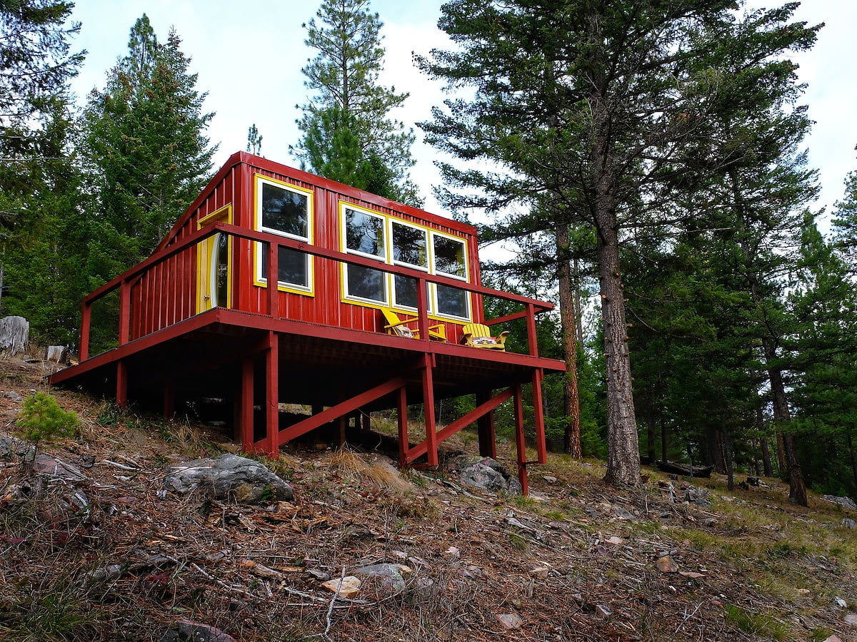 The Ranch Hand Cabin sits on the side of a mountain allowing you to easily observe the different wildlife Montana has to offer. 
