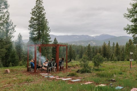 At The Hohnstead, you can feel secluded in your cabin or connected at the campfire or in the Commons Area Lounge.  Having this balance helos our returning guests continue to choose to return here.  
