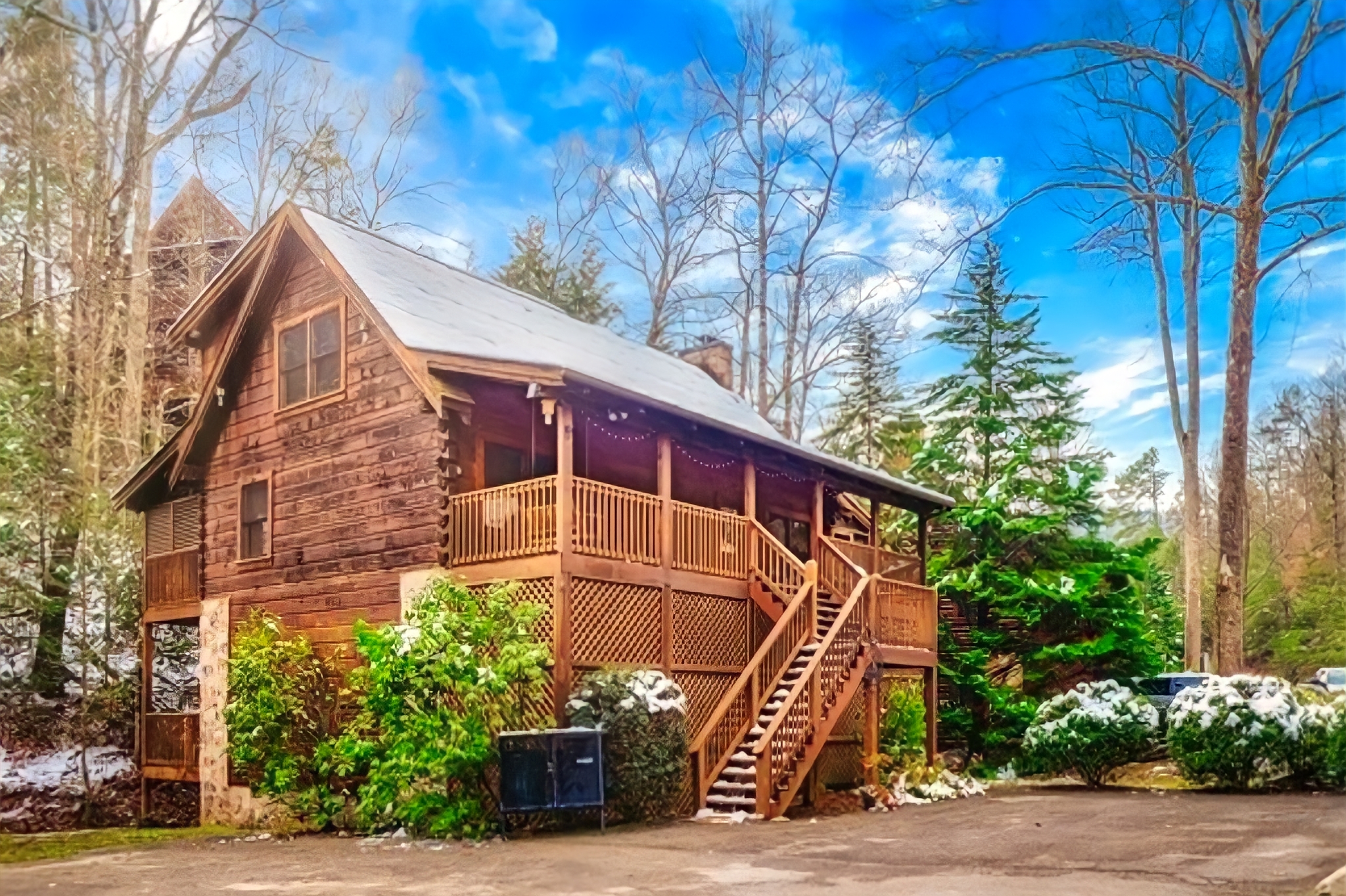 Craft unforgettable family memories at this cabin home, offering the best of both worlds: nestled in nature yet conveniently close to the Parkway. Enjoy plenty of flat off-street parking.