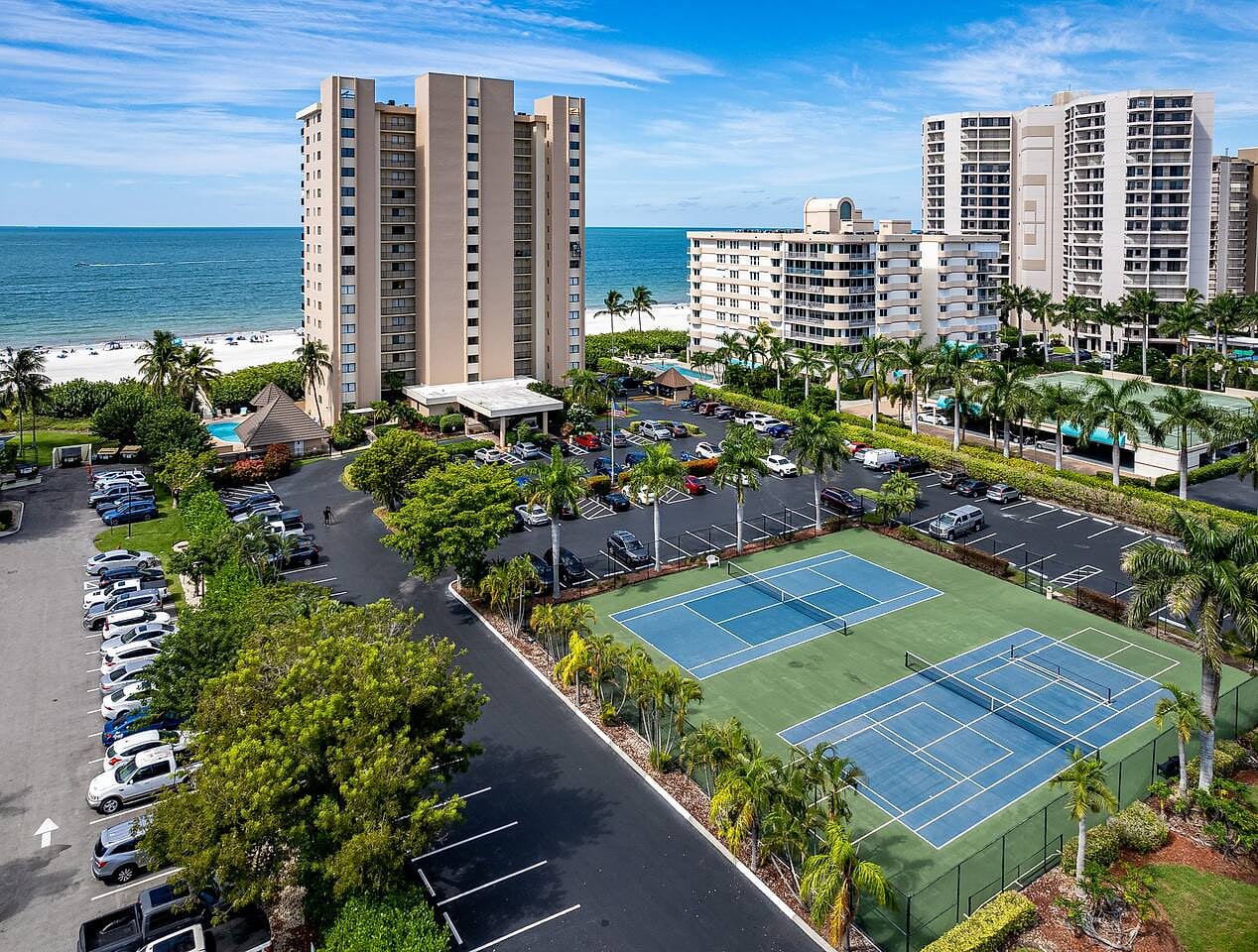 Tennis Courts | SeaWinds