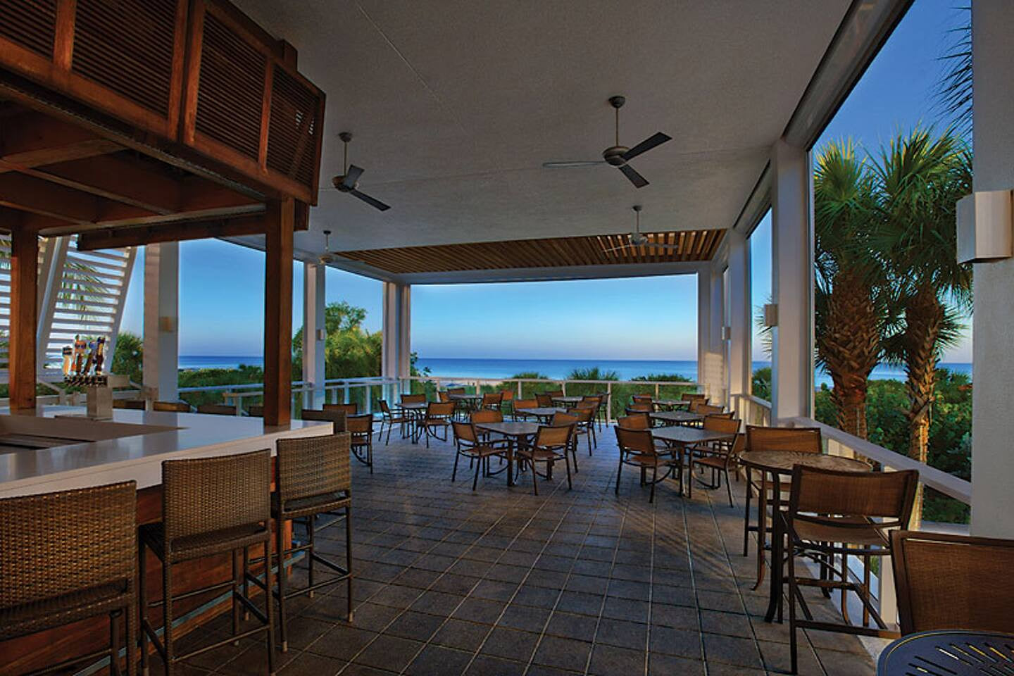 Stilts Bar & Grille Beachfront restaurant