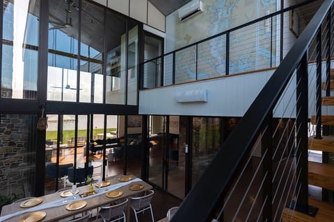 Stunning 9 Bedroom Villa on the Chesapeake Bay image 5