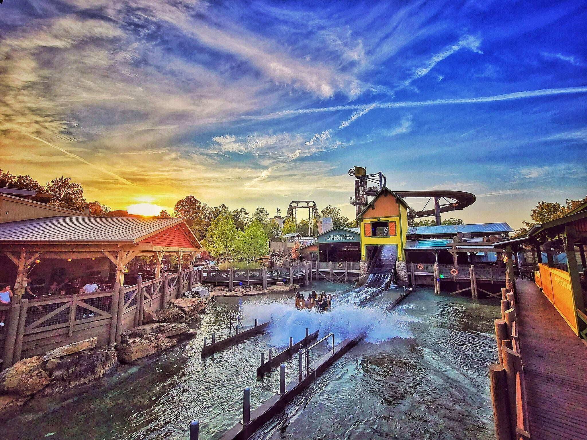 Silver Dollar City | 6 miles