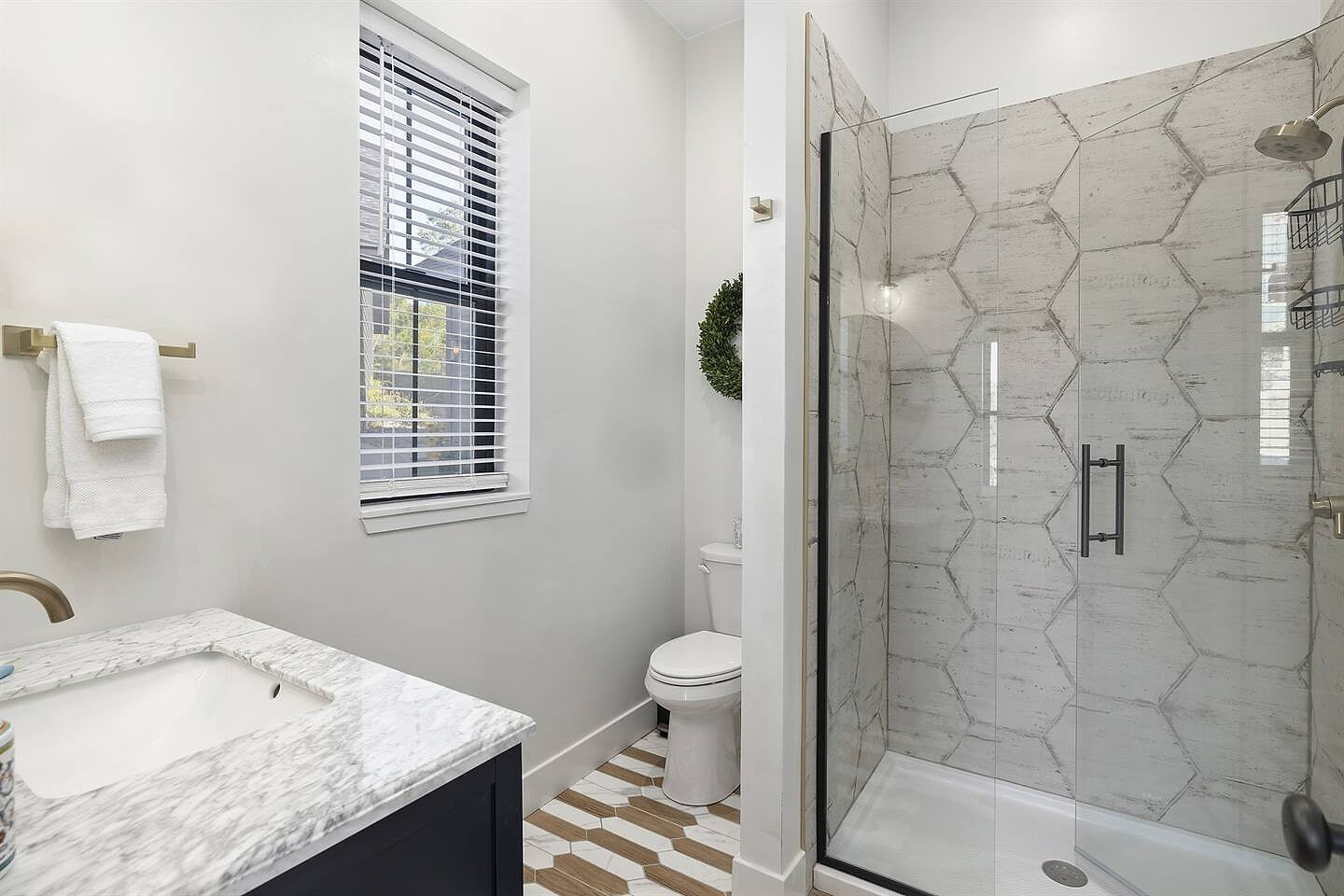 Bedroom 2 En-Suite Walk in Shower | 1st Floor