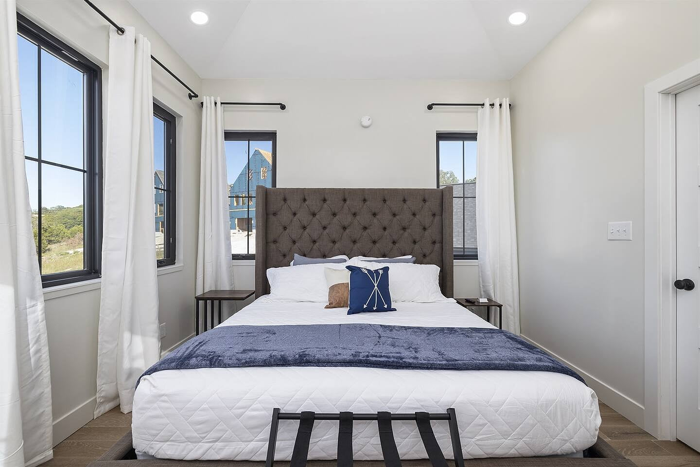 Bedroom 5 | King Bed | 2nd Floor