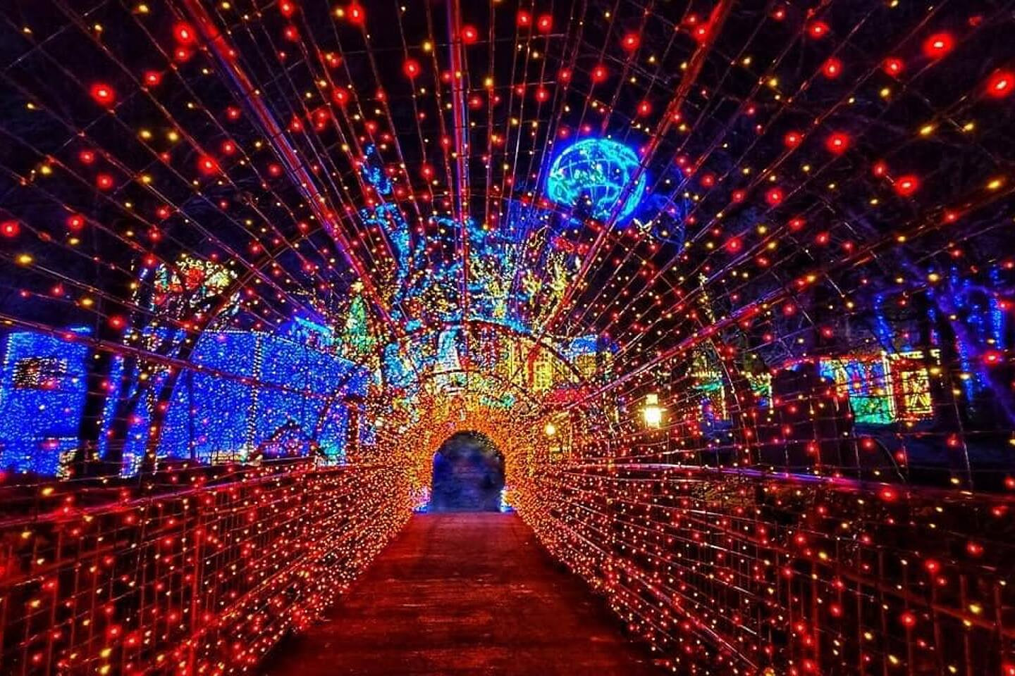 Silver Dollar City Holiday Lights | 6 miles Holidays | MajesticRetreat | HotTub | 3 Ensuite