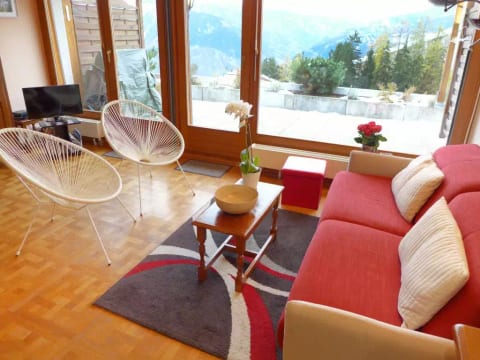 Terrasse Des Alpes 708