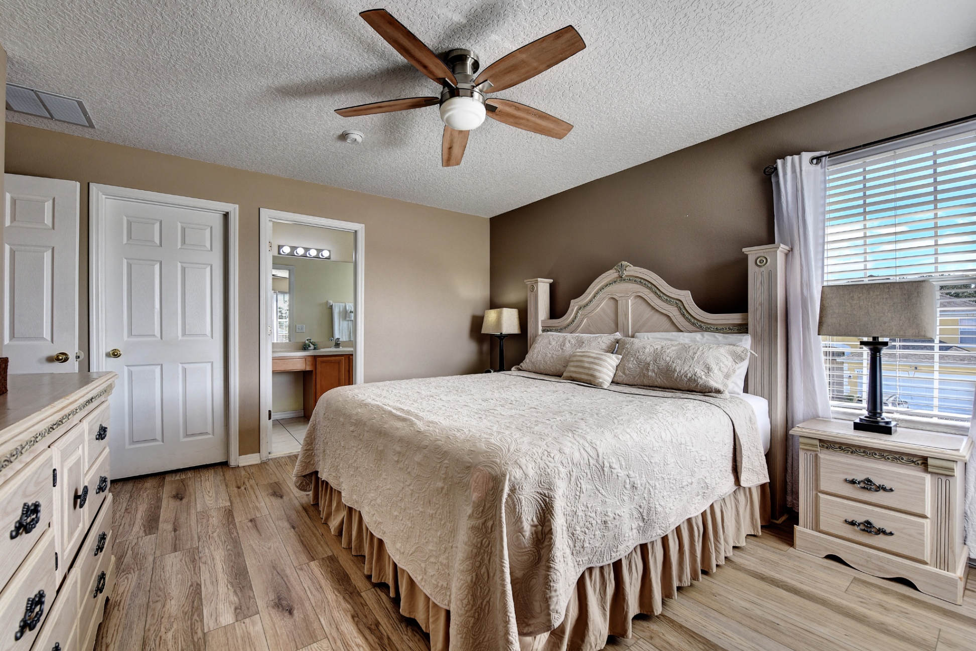 2nd Floor Master Suite 2nd Floor Master Suite - Margaritavilla at Emerald Island - Four Corners