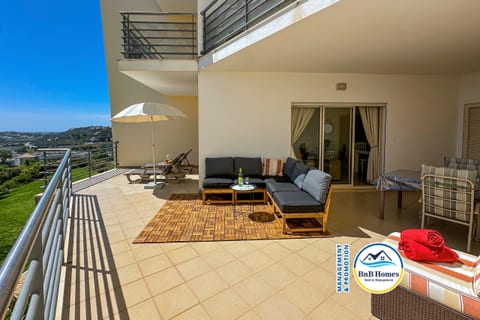 BnB Homes Apartment with Sea view 2 huge terraces