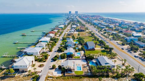 Sunshine Beach House (heated pool) Pensacola Beach