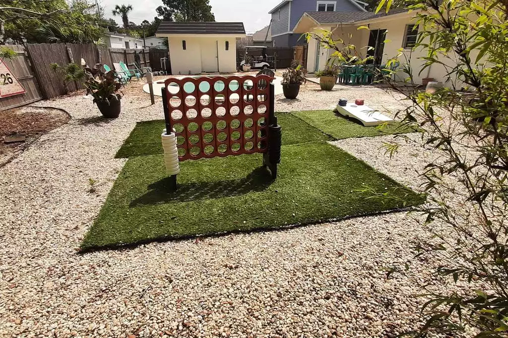 Yard with games Yard with games - PCBCoolest House-Private POOL-Tiki theme-Golf Cart - Carillon Beach