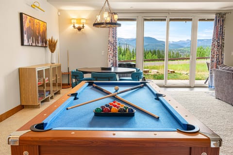 Vista Peak Mountain House