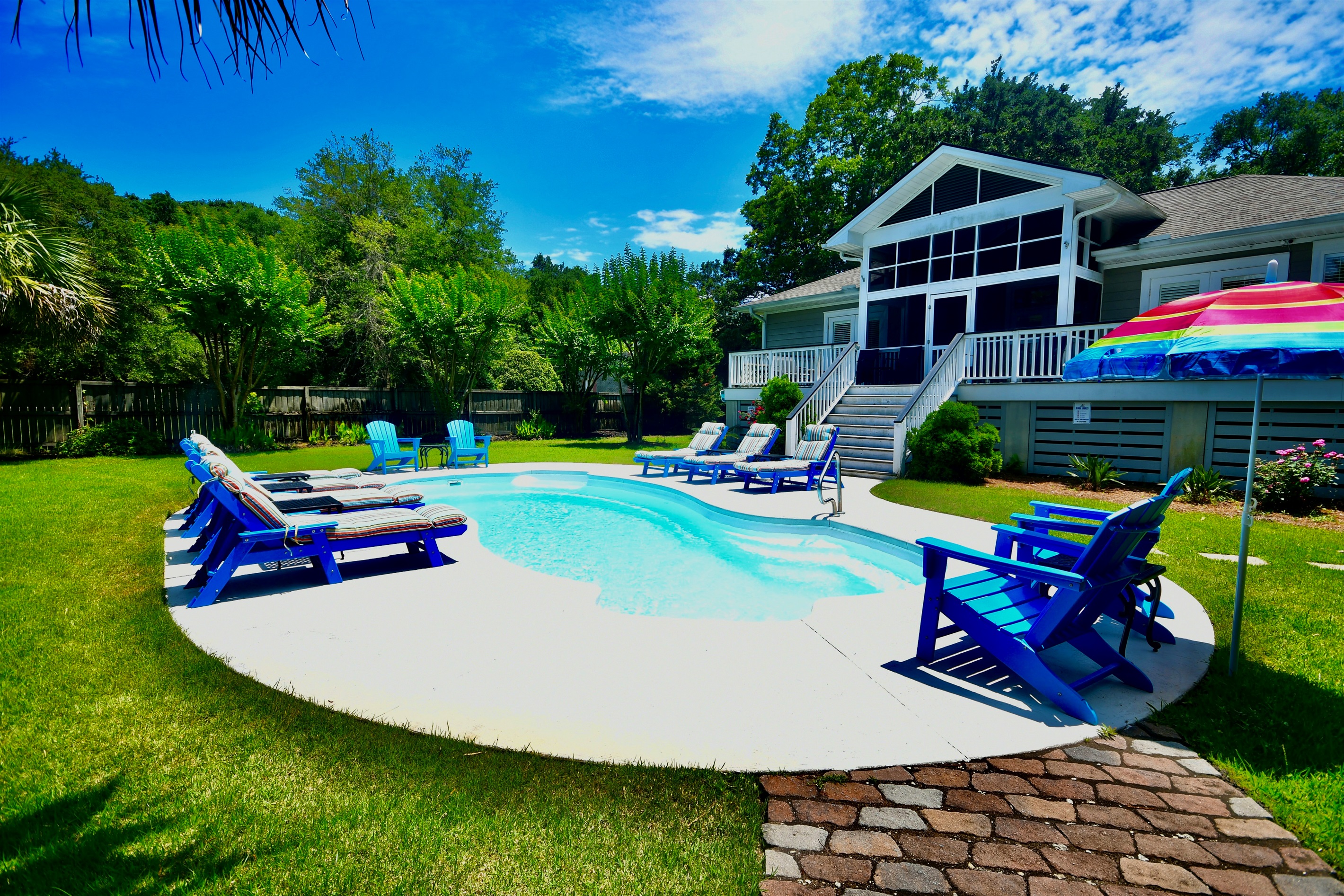 the-pool-trust-house-182-6th-ave-llc/