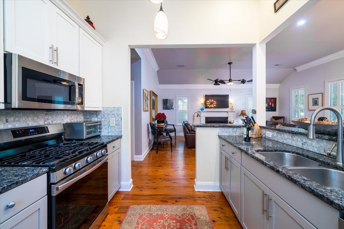 the-pool-trust-house-182-6th-ave-llc/