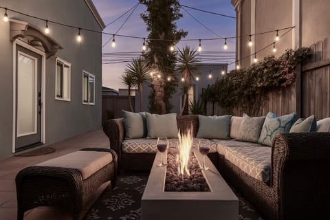 Enchanting Retreat with a View: Soak in the fresh air with lounge furniture, BBQ feasts, and kayaking just steps from your door