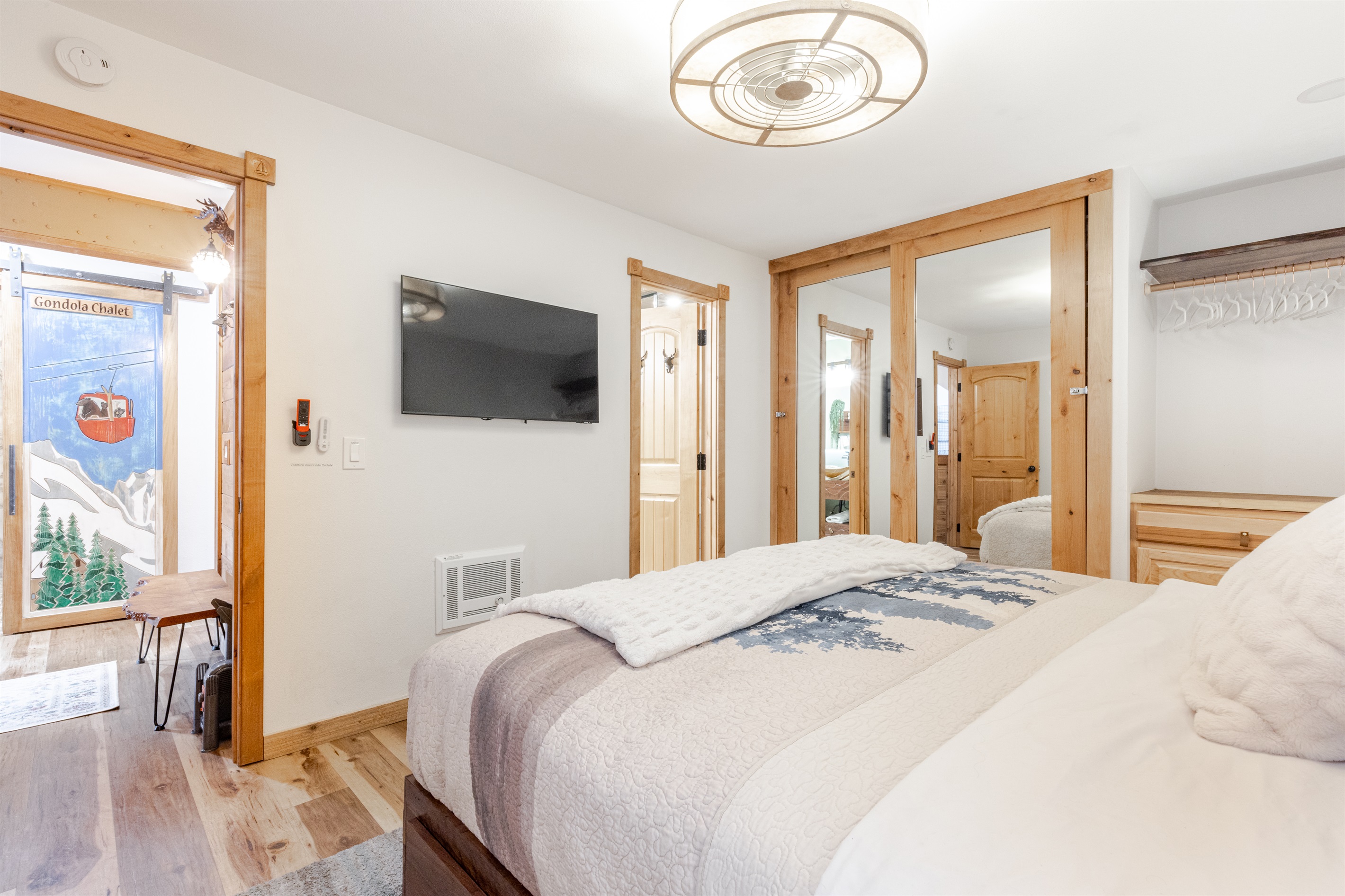 King ensuite (bdrm 1)