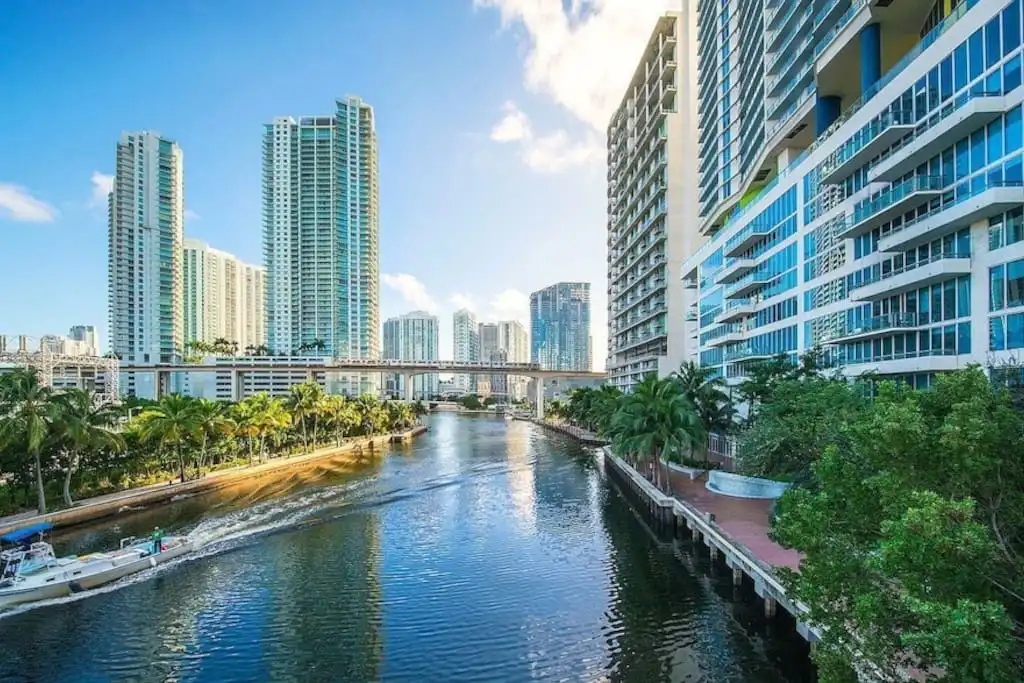High-rise condo high-speed wifi - Fort Lauderdale