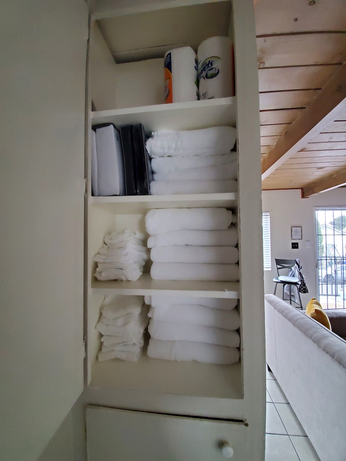 chic-urban-living-awaits-you-in-richmond-ca/