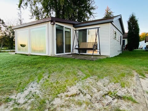 Lake front cabin with incredible views image 2