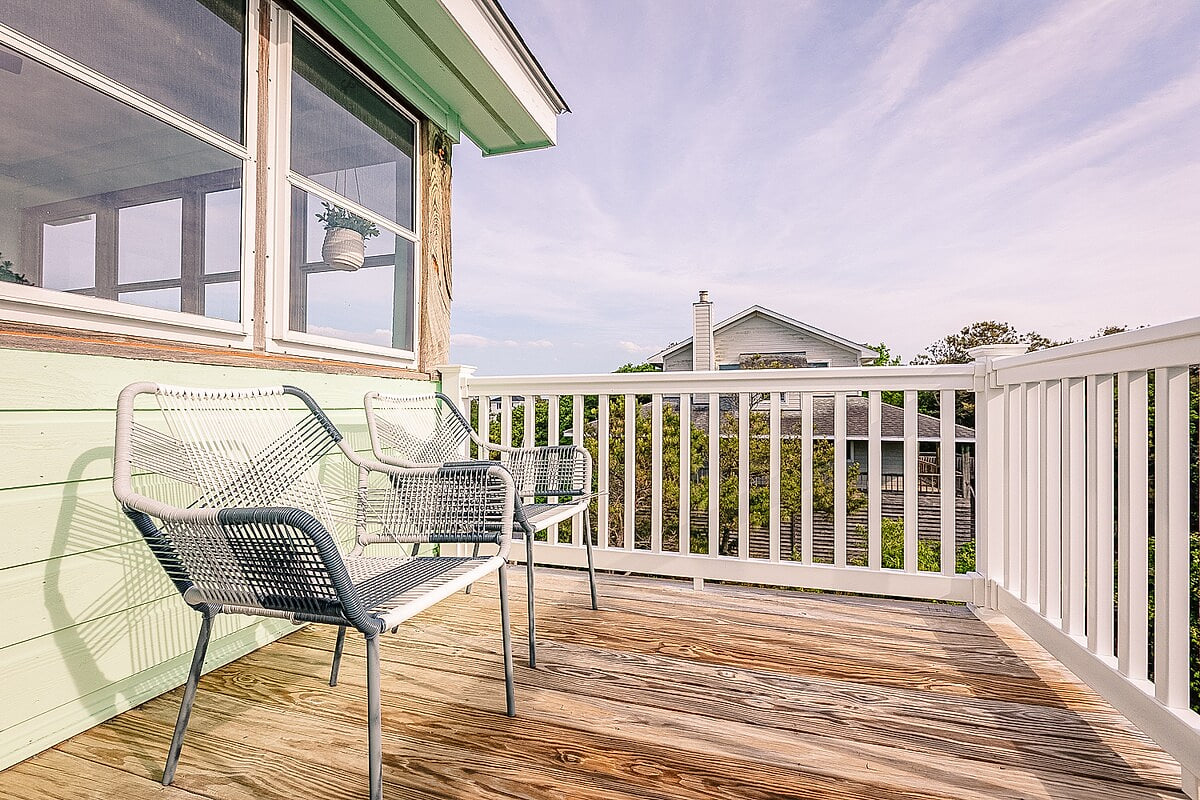 Deck image 2