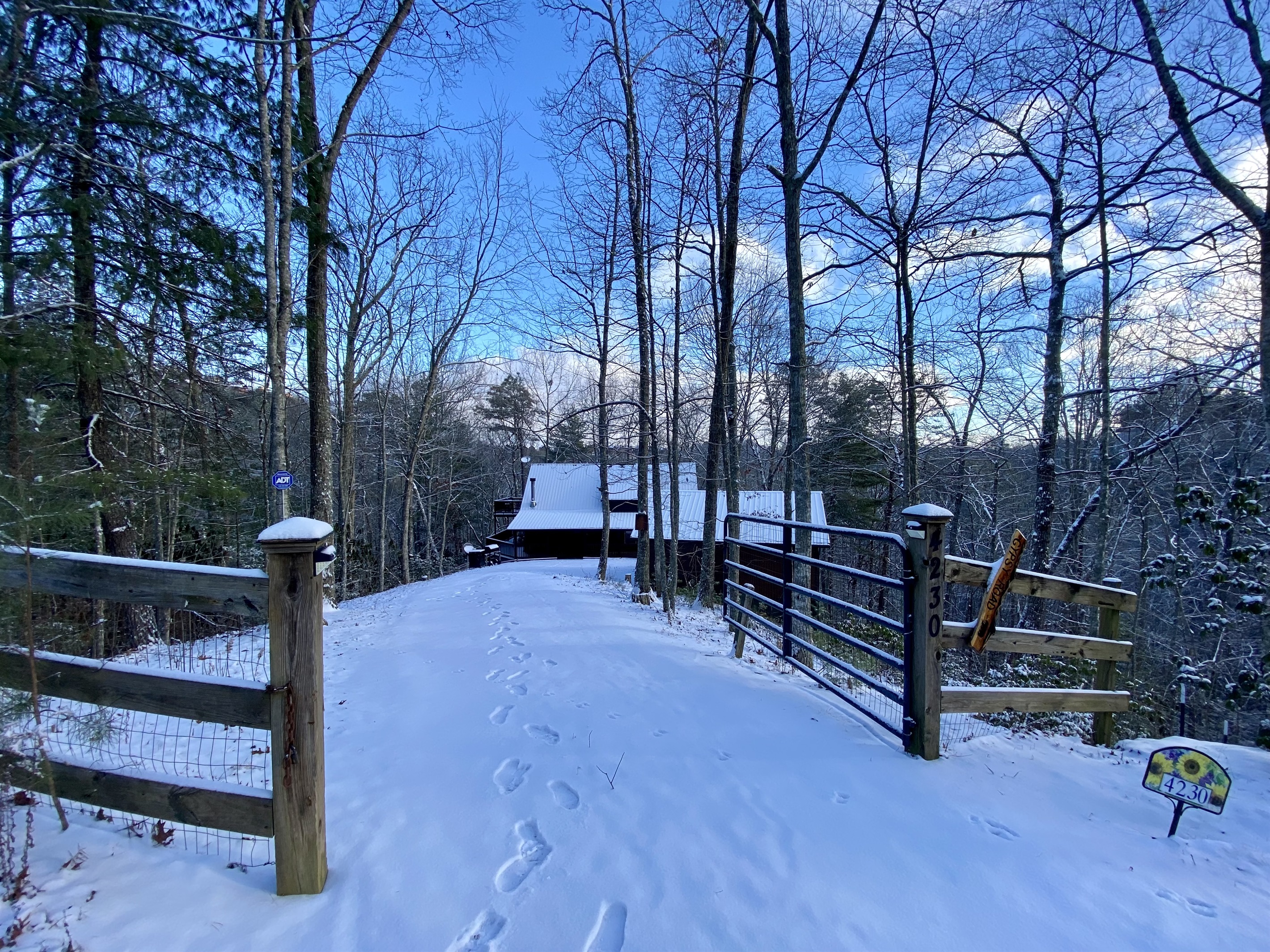 Gypsy Road - Christmas  2022