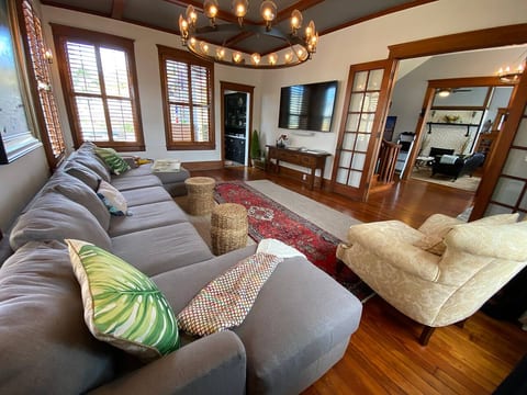 Luxe Beach House Pool 2 King Bed Sleep 14 Patio