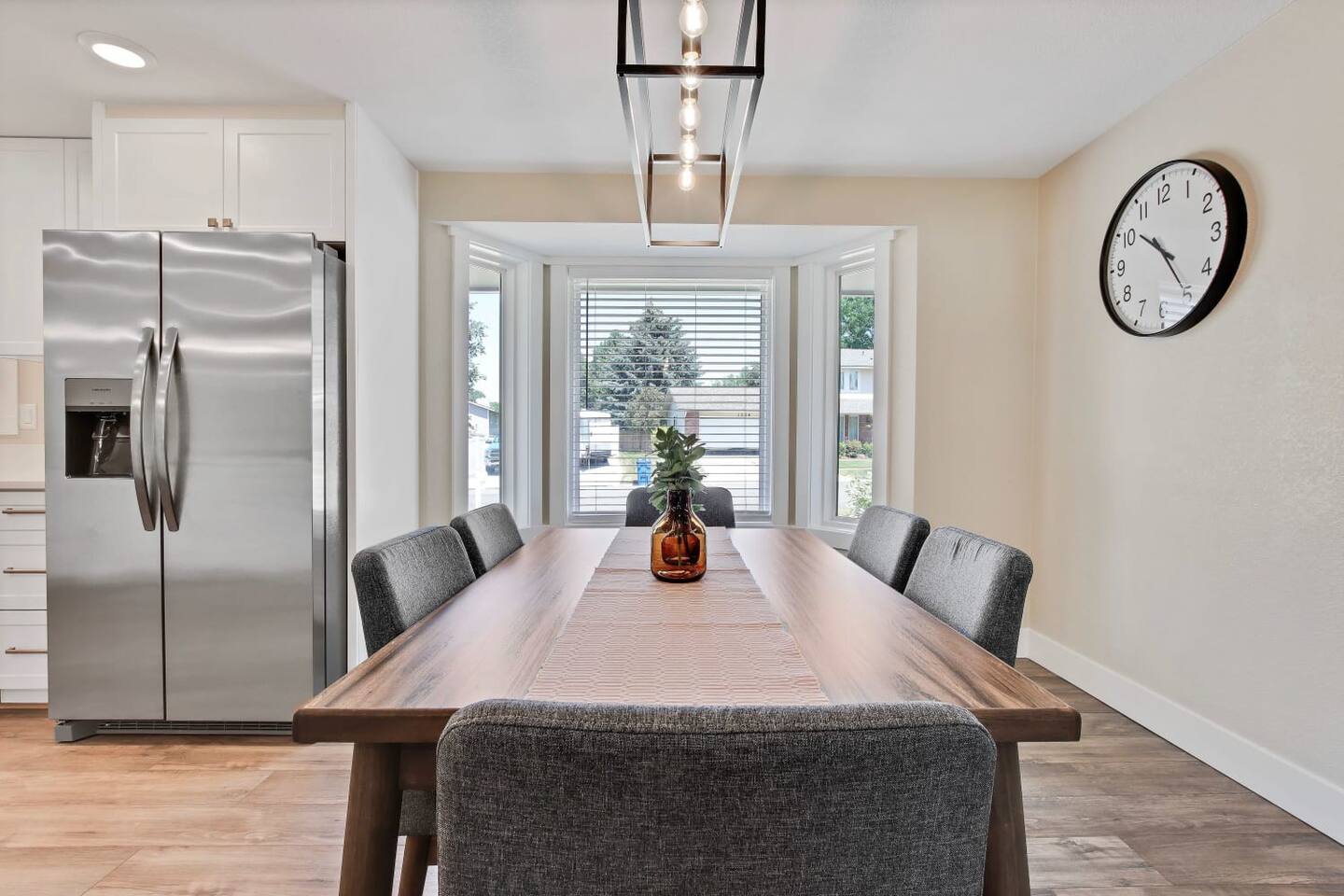 stunning-golf-course-retreat-4br-home/