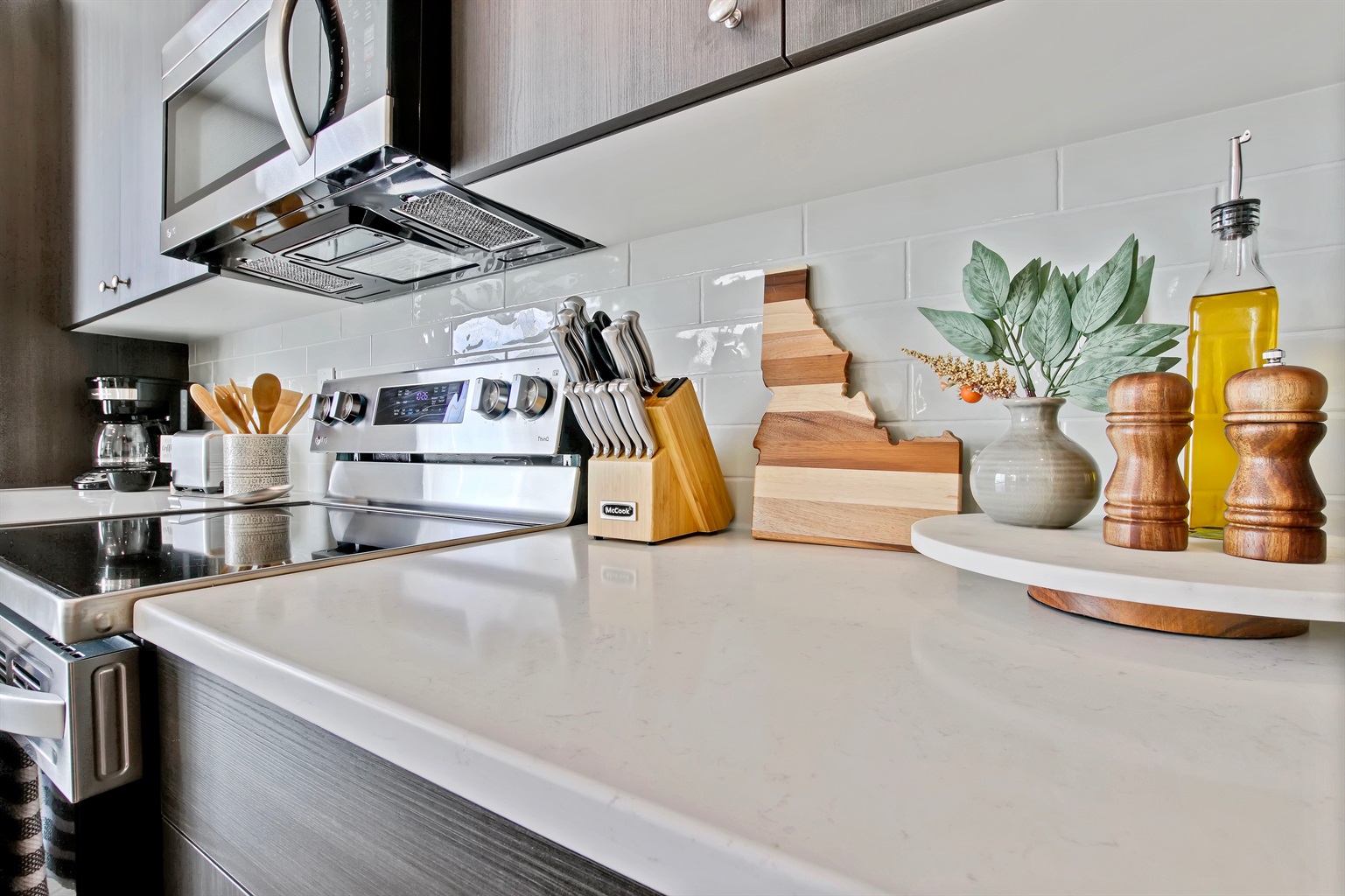 or-hounslow-way-or-sophisticated-3-bedroom-townhome-or-nampa-or/