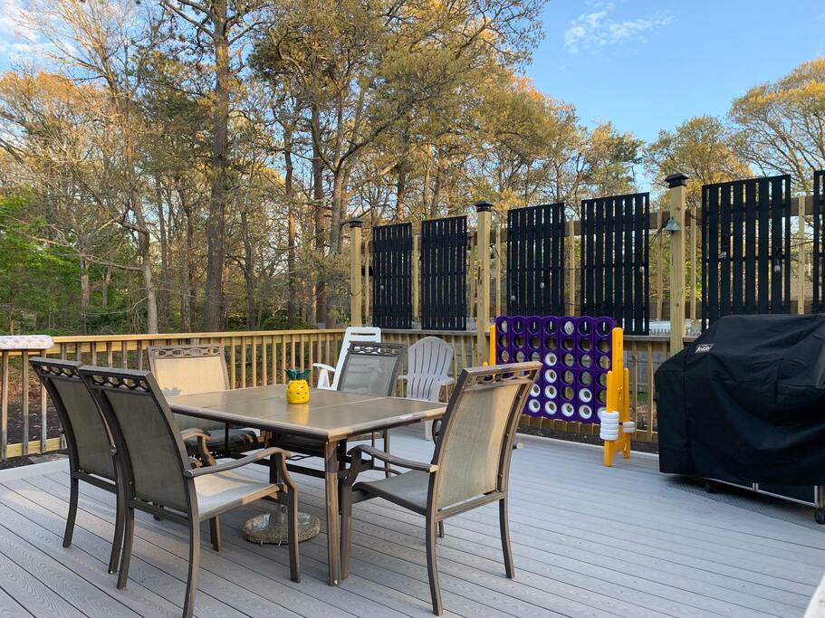 * Game Room, Linens, Quiet St, Central AC, 4bd/2ba